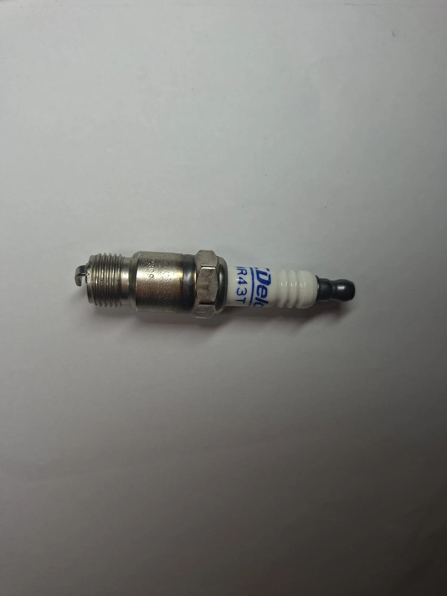 Mercury/Quicksilver spark plugs AC DELCO MR43T (8M0204752)